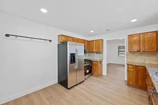 7210 Smokey Hill Rd, Austin, TX 78736 - Photo 14
