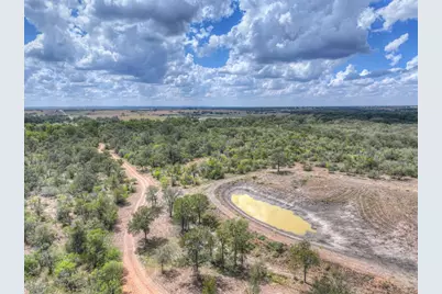 2354 Fm 2438, Seguin, TX 78155 - Photo 34