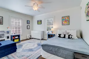 2908 Perry Ln, Austin, TX 78731 - Photo 26