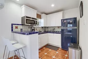 2908 Perry Ln, Austin, TX 78731 - Photo 36