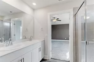 525 Longmount Cv, Liberty Hill, TX 78642 - Photo 24