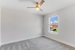 525 Longmount Cv, Liberty Hill, TX 78642 - Photo 28