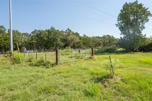 164 Impala Pass, Rosanky, TX 78953 - Photo 4
