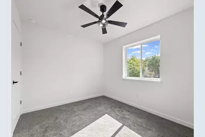 173 Kahalulu Drive, Bastrop, TX 78602 - Photo 18