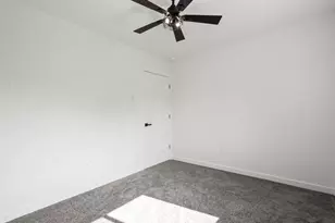 173 Kahalulu Dr, Bastrop, TX 78602 - Photo 16