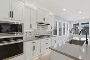 195 Grand Cyn Wy, Kyle, TX 78640 - Photo 12