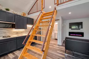 1474 County Rd B, Lexington, TX 78947 - Photo 14