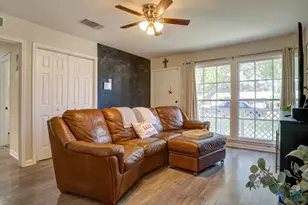 167 Hatcher Ave, San Antonio, TX 78223 - Photo 10