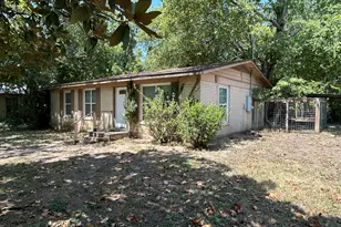 6512 Linda Ln, Austin, TX 78723 - Photo 2