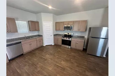 2709 Derwent Drive, Pflugerville, TX 78660 - Photo 4