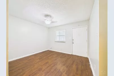 2401 Manor Road #136, Austin, TX 78722 - Photo 2