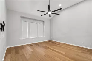5301 Deerwood Ln, Austin, TX 78730 - Photo 14