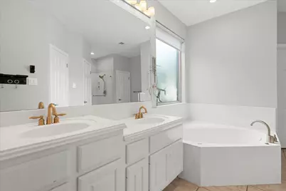5301 Deerwood Lane, Austin, TX 78730 - Photo 16