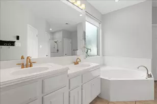 5301 Deerwood Ln, Austin, TX 78730 - Photo 16