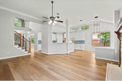 5301 Deerwood Lane, Austin, TX 78730 - Photo 8