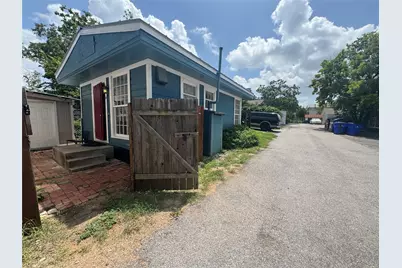 711 W 35th Street #B, Austin, TX 78705 - Photo 12