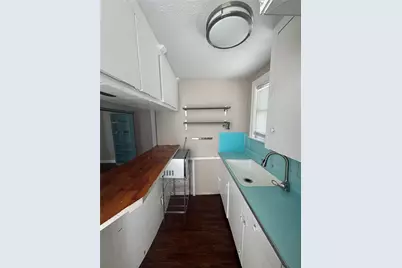 711 W 35th Street #B, Austin, TX 78705 - Photo 6