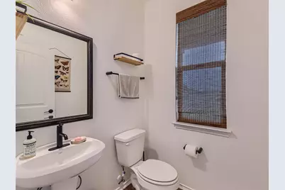 6521 Carriage Pines Drive, Del Valle, TX 78617 - Photo 14