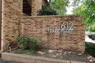 612 Park Pl, Austin, TX 78705 - Photo 26