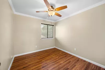 12800 Meehan Drive, Austin, TX 78727 - Photo 26