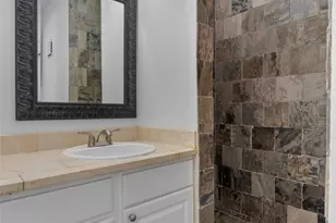 2018 W Rundberg Ln, Austin, TX 78758 - Photo 16
