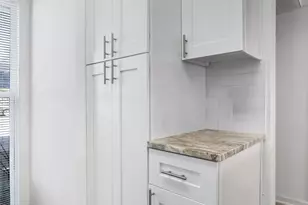 2018 W Rundberg Ln, Austin, TX 78758 - Photo 8