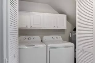 2018 W Rundberg Ln, Austin, TX 78758 - Photo 10