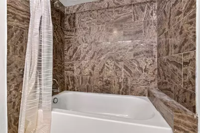 2018 W Rundberg Lane #16D, Austin, TX 78758 - Photo 14