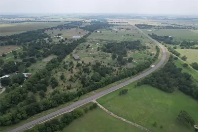 240 Cummings Road, Thorndale, TX 76577 - Photo 8