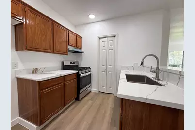 1621 Parkfield Circle, Round Rock, TX 78664 - Photo 8