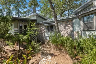 138 Forest Ln, Bastrop, TX 78602 - Photo 2