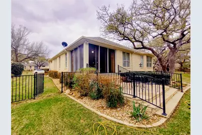 416 Brazos Drive, Georgetown, TX 78628 - Photo 26