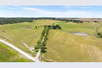 100 Rundberg Drive, Jarrell, TX 76537 - Photo 28
