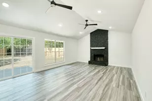 1702 Wagon Gap Dr, Round Rock, TX 78681 - Photo 8