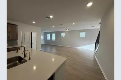 141 Knockout Rose Drive, San Marcos, TX 78666 - Photo 8