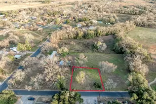 Lot 3 E Alamo St, Elgin, TX 78621 - Photo 1
