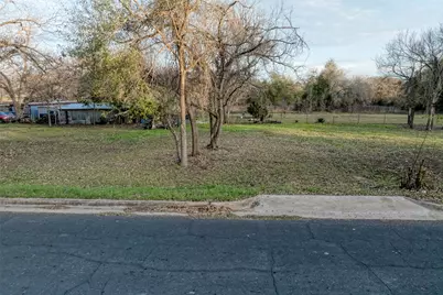 Lot 3 E Alamo Street, Elgin, TX 78621 - Photo 6
