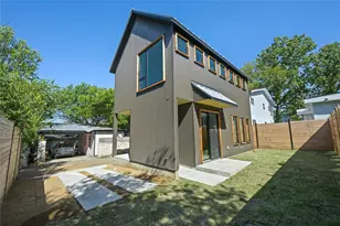 1606 Cedar Ave, Austin, TX 78702 - Photo 2