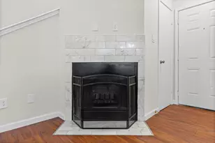 512 Eberhart Ln, Austin, TX 78745 - Photo 6