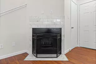 512 Eberhart Ln, Austin, TX 78745 - Photo 8