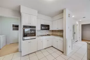 21407 High Dr, Lago Vista, TX 78645 - Photo 18