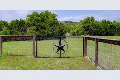 202 Falling Oak Drive, Blanco, TX 78606 - Photo 26