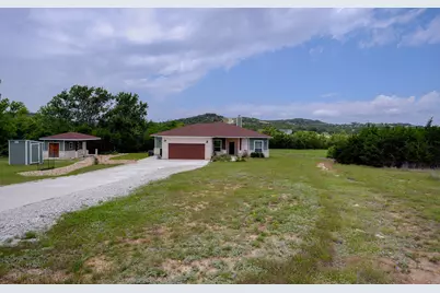 202 Falling Oak Drive, Blanco, TX 78606 - Photo 2