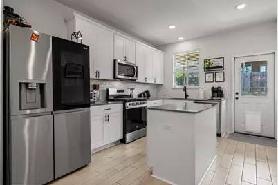 350 Purple Heart Drive, Buda, TX 78610 - Photo 8