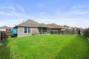 350 Purple Heart Dr, Buda, TX 78610 - Photo 26