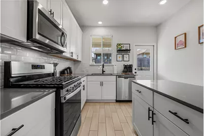 350 Purple Heart Drive, Buda, TX 78610 - Photo 6