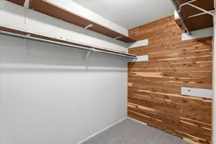 910 Duncan Ln, Austin, TX 78705 - Photo 18