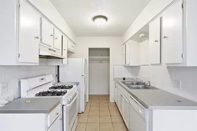 2412 Burleson Court #A, Austin, TX 78741 - Photo 6