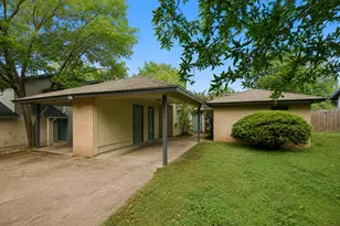 2412 Burleson Ct, Austin, TX 78741 - Photo 1
