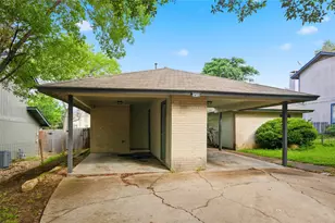2412 Burleson Ct, Austin, TX 78741 - Photo 16
